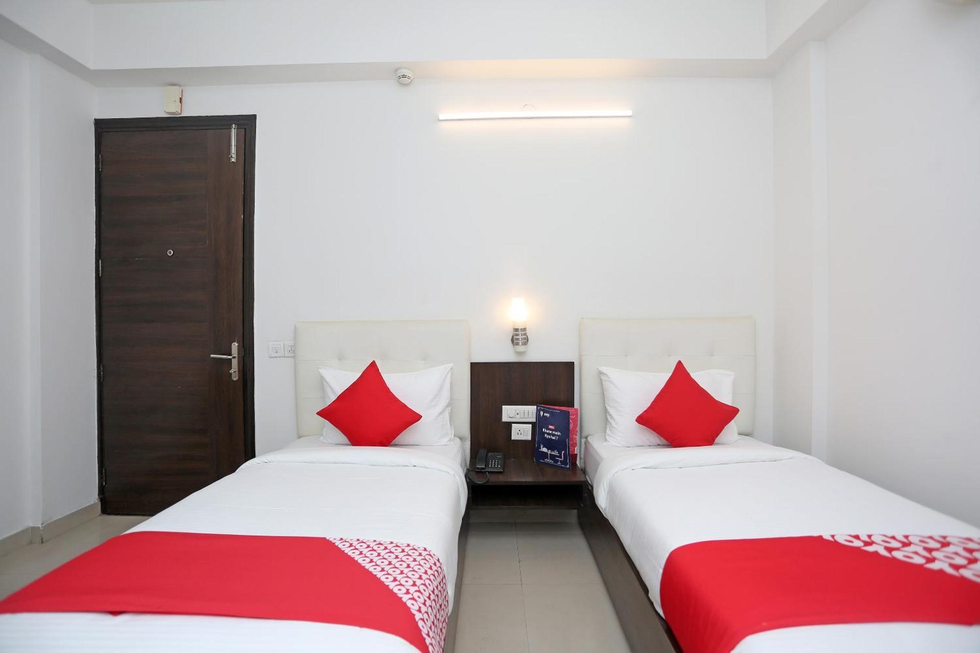 Hotel O Telone Stay Garhi Harsaru Exterior photo